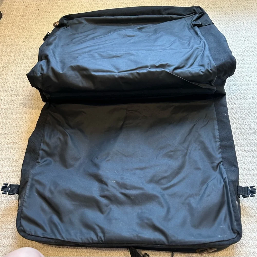 Samsonite Garmet Bag